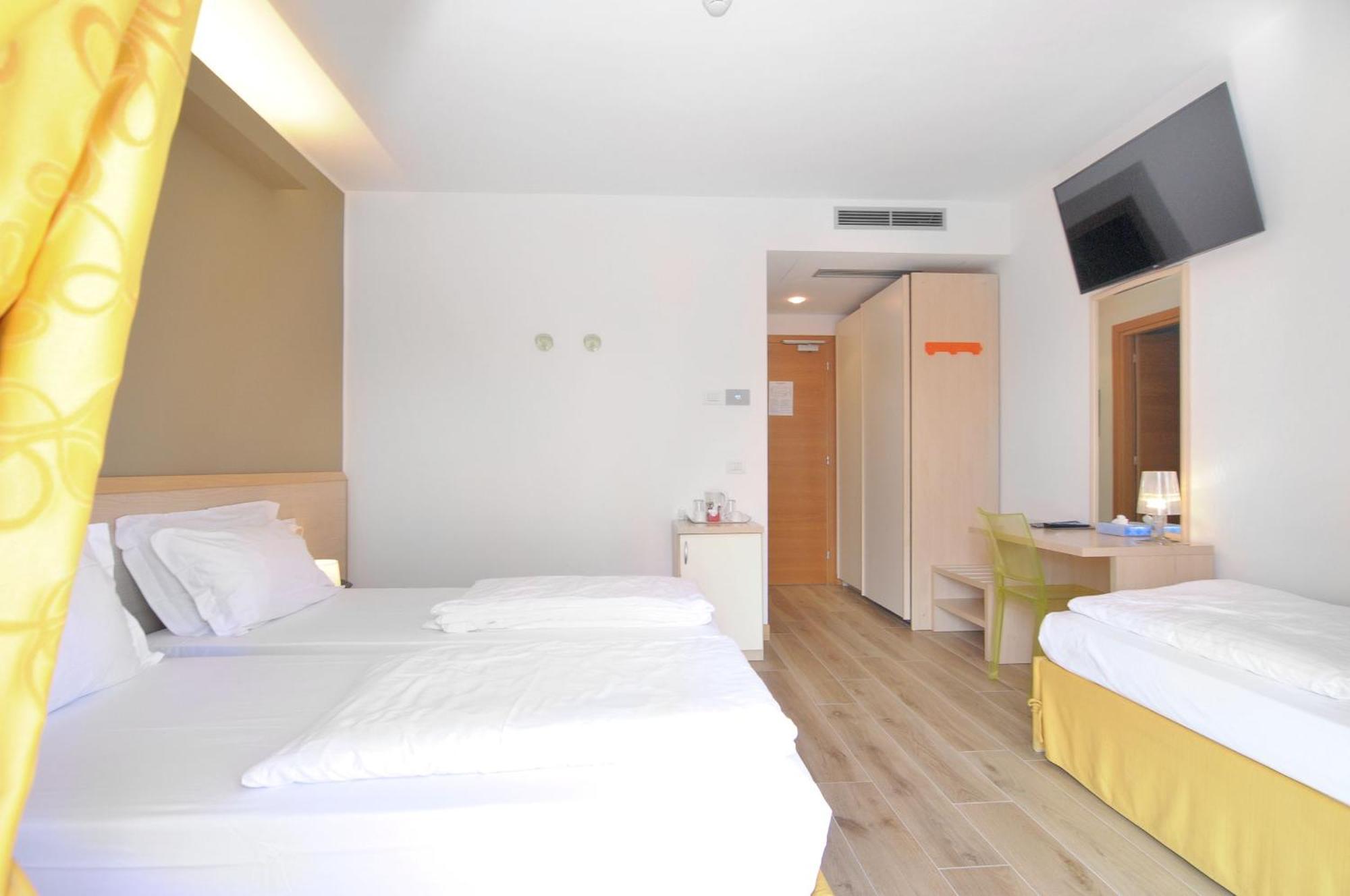 Eco Hotel Cleofe Caorle Exterior photo